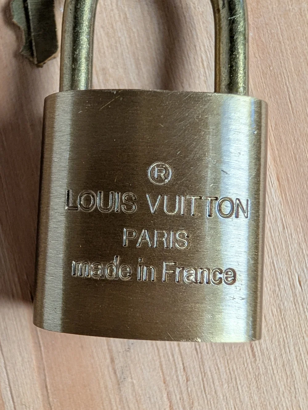 Authentic Louis Vuitton Alma PM Monogram Canvas Excellent Vintage w/ Lock & Keys